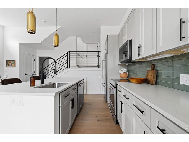 1617 Ford St A, Golden, CO 80401