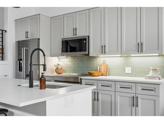 1617 Ford St A, Golden, CO 80401