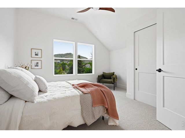 1617 Ford St A, Golden, CO 80401