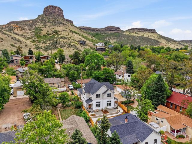 1617 Ford St A, Golden, CO 80401