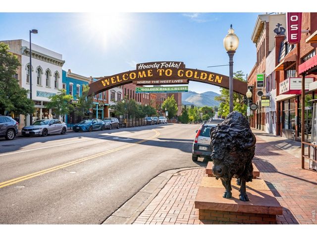 1617 Ford St A, Golden, CO 80401
