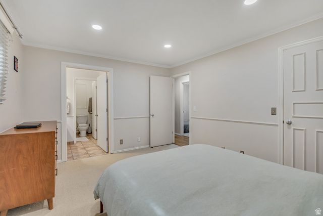 2600 E OAK CREEK DR, Sandy, UT 84093