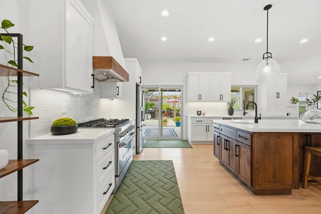 3010 Springburn Way, El Dorado Hills, CA 95762