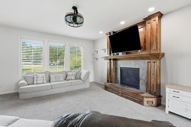 2298 W Hazelwood Street, Olathe, KS 66061