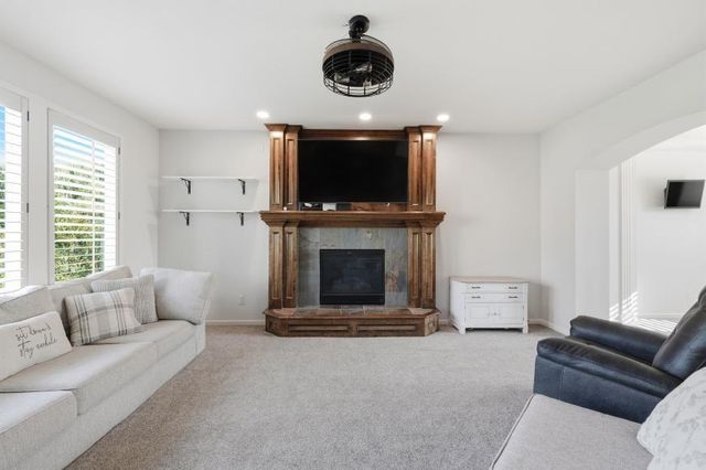 2298 W Hazelwood Street, Olathe, KS 66061