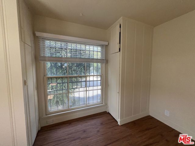 1306 S Mansfield Avenue, Los Angeles, CA 90019