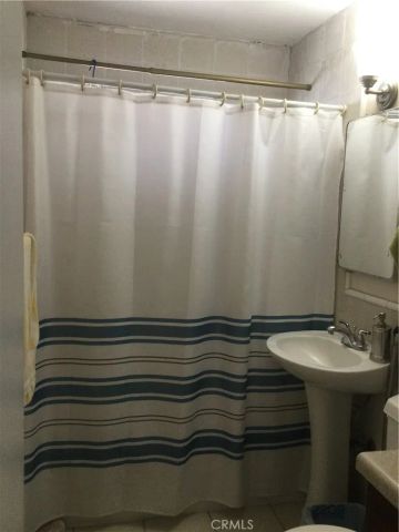 10345 E Palmdale, Littlerock, CA 93591