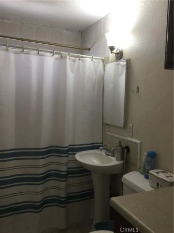 10345 E Palmdale, Littlerock, CA 93591