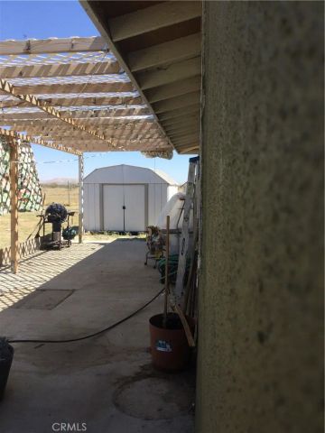 10345 E Palmdale, Littlerock, CA 93591