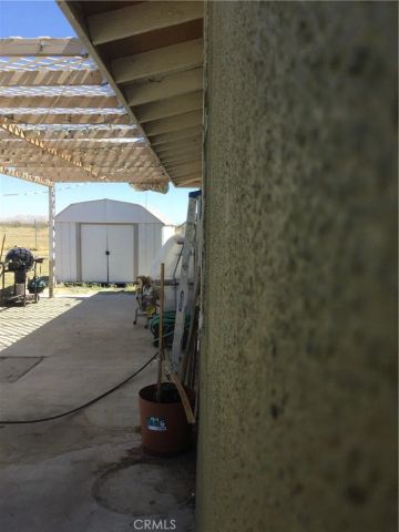 10345 E Palmdale, Littlerock, CA 93591