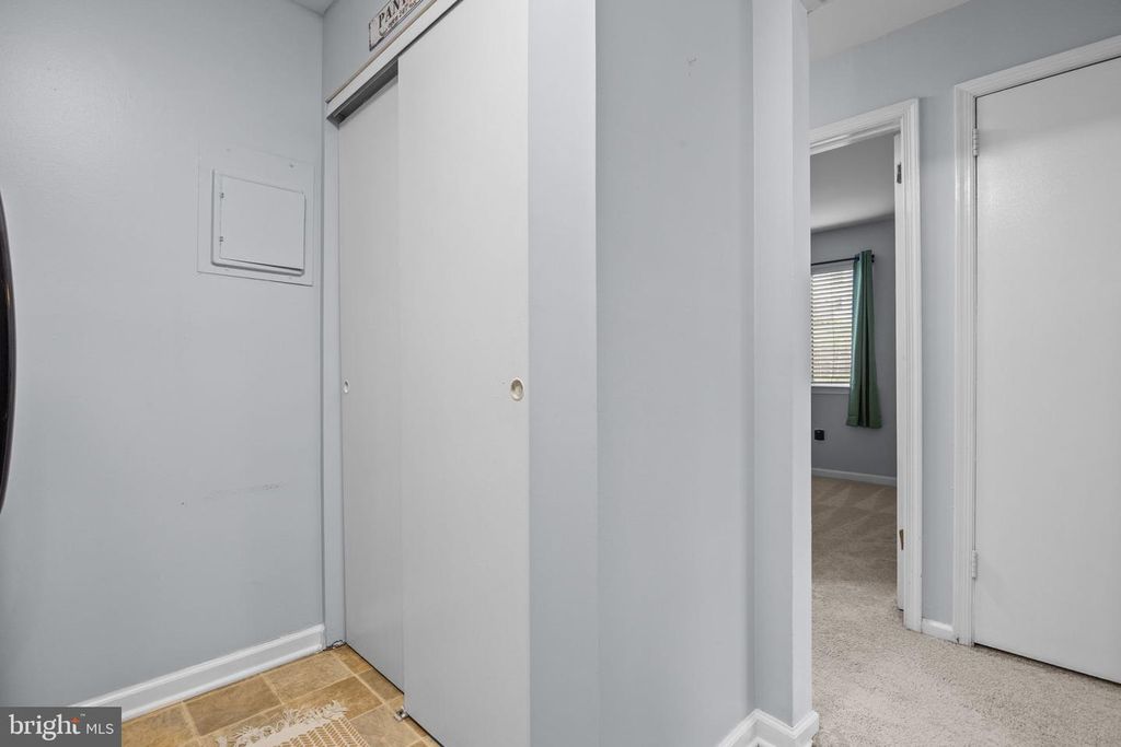 Image 12 of property listing at 45 BROOKSIDE CT #45, Horsham, PA 19044