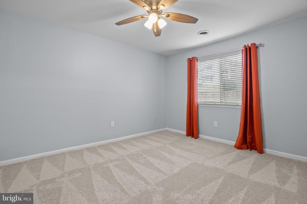 Image 14 of property listing at 45 BROOKSIDE CT #45, Horsham, PA 19044