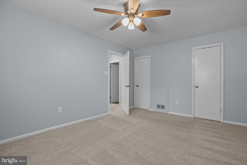 Image 15 of property listing at 45 BROOKSIDE CT #45, Horsham, PA 19044