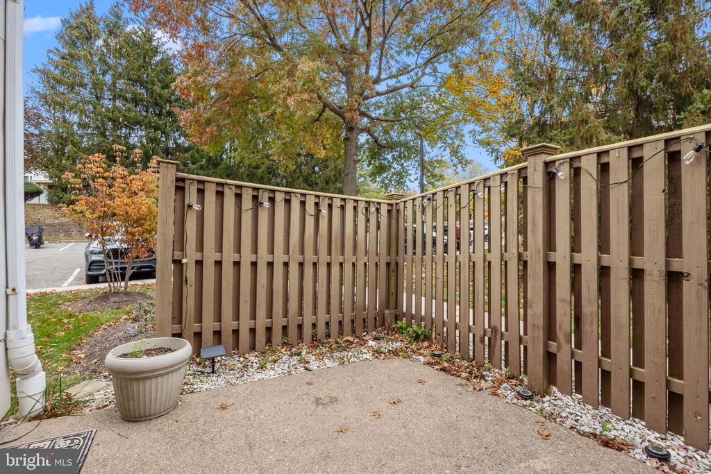 Image 20 of property listing at 45 BROOKSIDE CT #45, Horsham, PA 19044