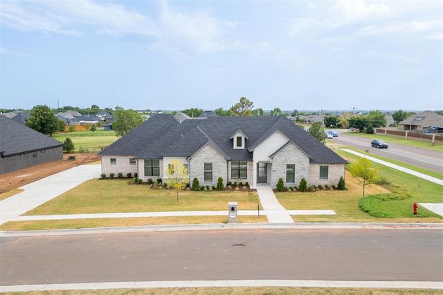 4500 SE 37th Street, Moore, OK 73165