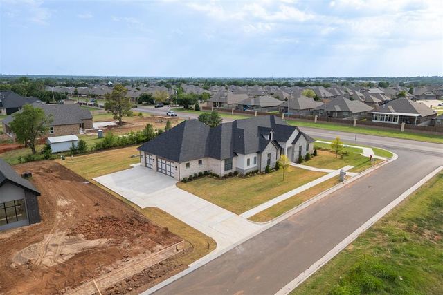 4500 SE 37th Street, Moore, OK 73165