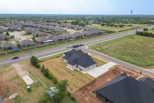 4500 SE 37th Street, Moore, OK 73165
