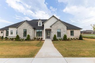 4500 SE 37th Street, Moore, OK 73165