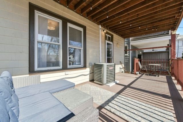 893 East 4th St 1, Boston, MA 02127