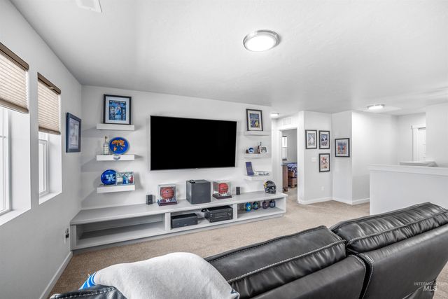 1271 W Brink St, Meridian, ID 83642