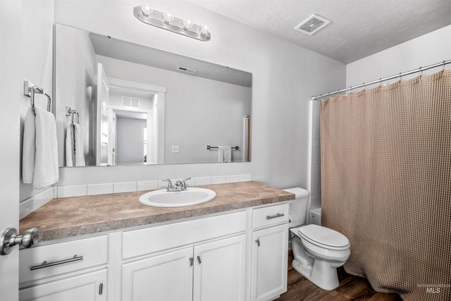 1271 W Brink St, Meridian, ID 83642