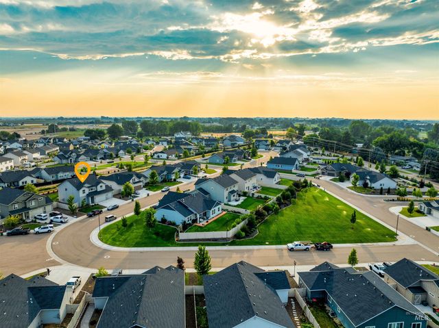 1271 W Brink St, Meridian, ID 83642