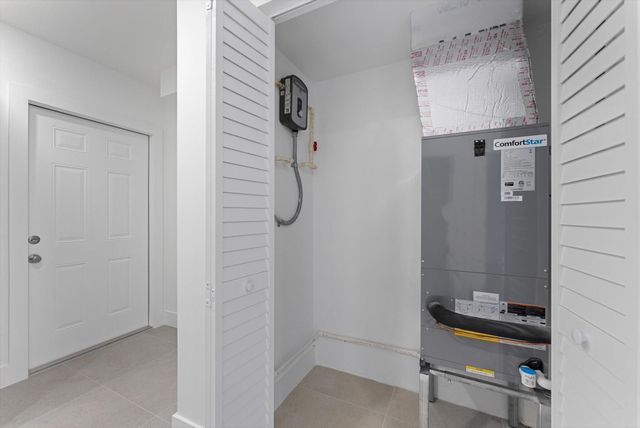 829 Bayberry Drive A, West Palm Beach, FL 33403