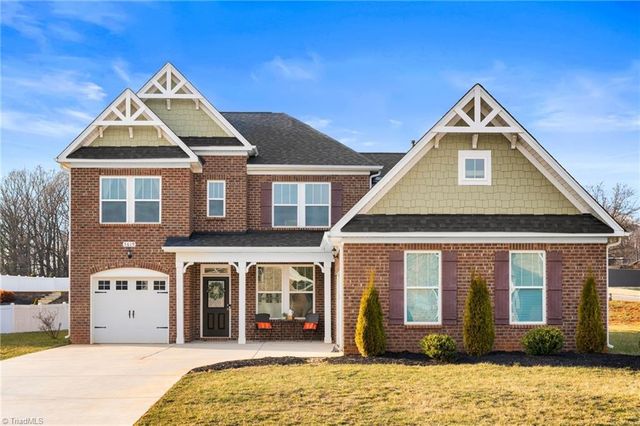 5619 Glad Acres Road, Pfafftown, NC 27040