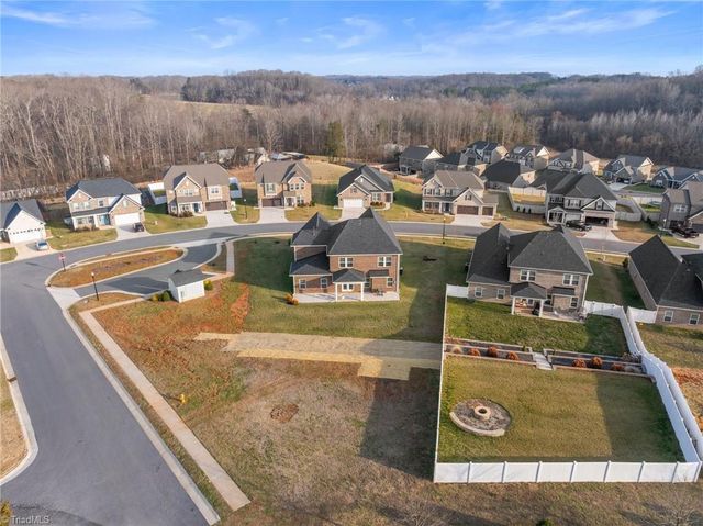 5619 Glad Acres Road, Pfafftown, NC 27040