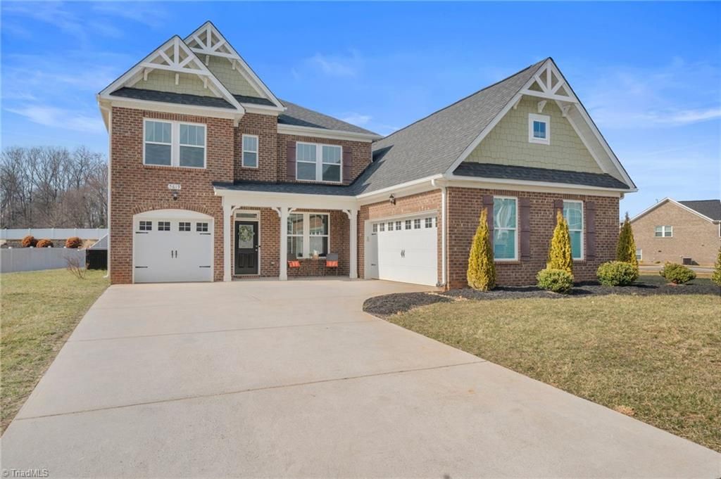 5619 Glad Acres Road, Pfafftown, NC 27040