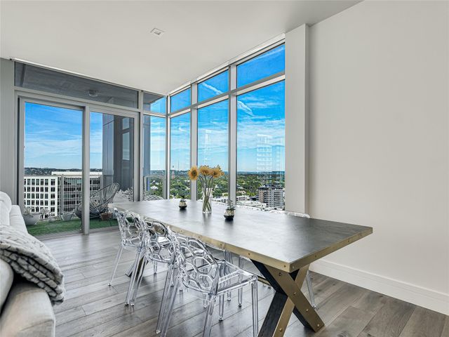 501 West Ave 2004, Austin, TX 78701