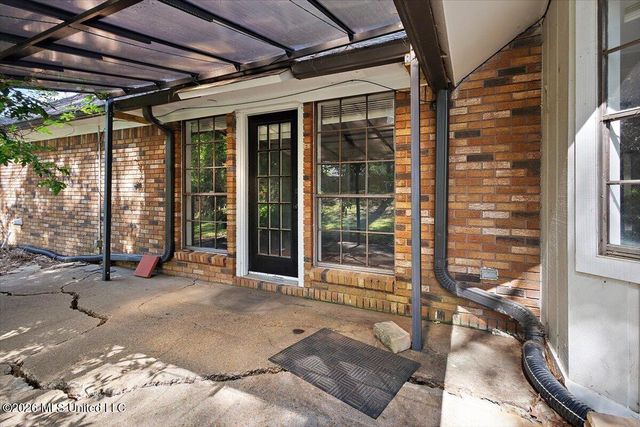 703 Parker Drive, Clinton, MS 39056