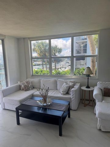100 Paradise Harbour Boulevard 212, North Palm Beach, FL 33408