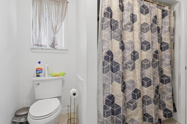 42211 Toddmark Ln Lane, Clinton Township, MI 48038