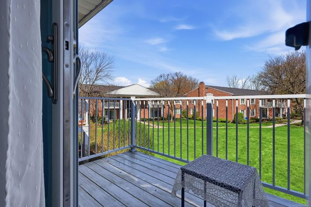 42211 Toddmark Ln Lane, Clinton Township, MI 48038