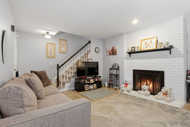 42211 Toddmark Ln Lane, Clinton Township, MI 48038