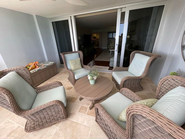 5200 N Ocean Drive 606, Singer Island, FL 33404