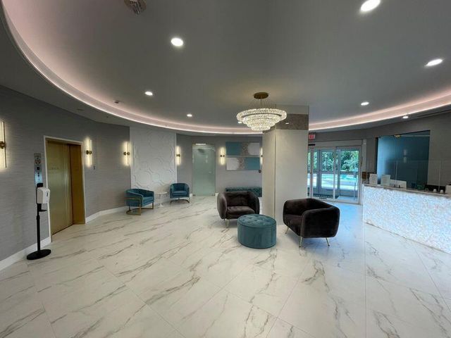 5200 N Ocean Drive 606, Singer Island, FL 33404