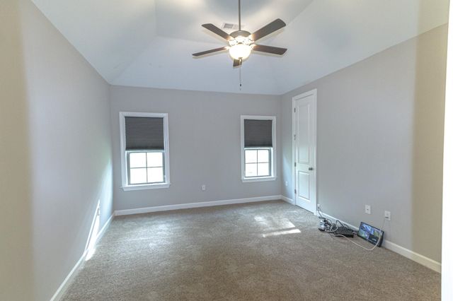 2422 CRIMSON RIDGE LN, Unincorporated, TN 38016