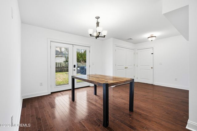 232 Woodcrest Road, Oakhurst, NJ 07755