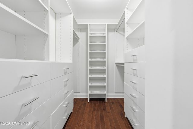 232 Woodcrest Road, Oakhurst, NJ 07755