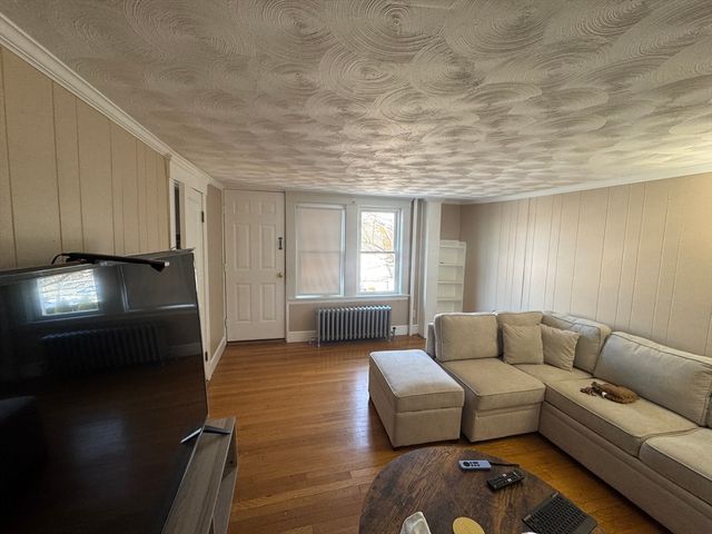 187 Danforth St 2, Framingham, MA 01701