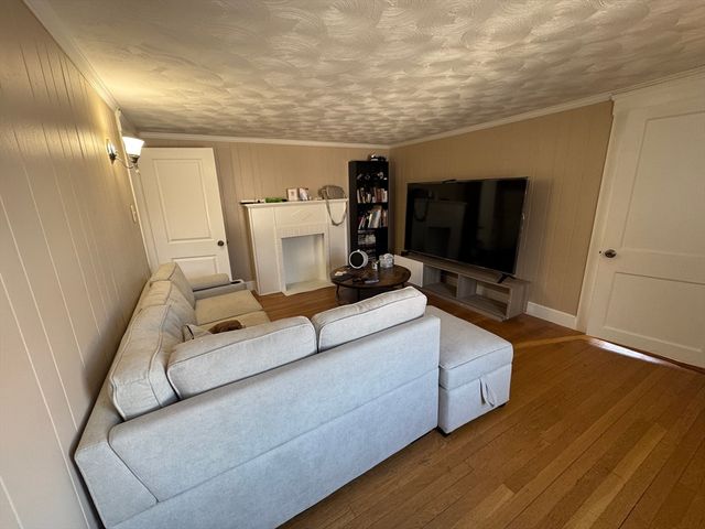 187 Danforth St 2, Framingham, MA 01701