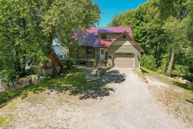 1103 Firehouse Road, Alburgh, VT 05440