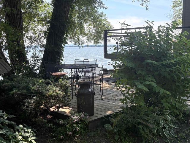 1103 Firehouse Road, Alburgh, VT 05440