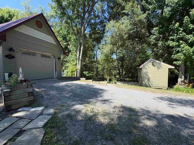 1103 Firehouse Road, Alburgh, VT 05440
