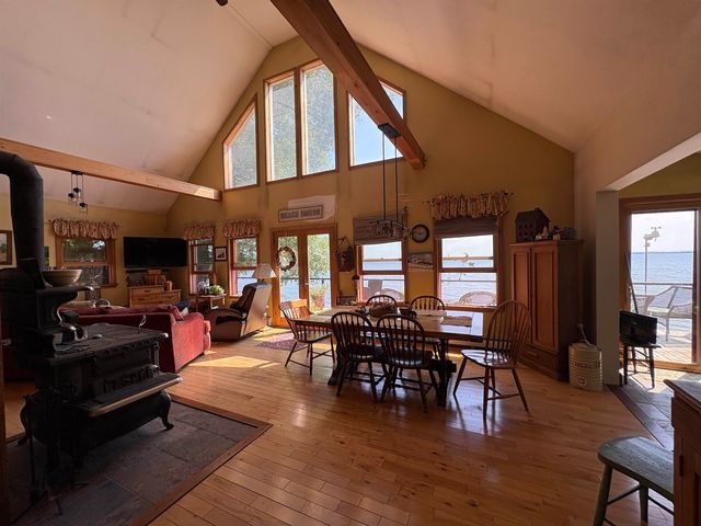 1103 Firehouse Road, Alburgh, VT 05440