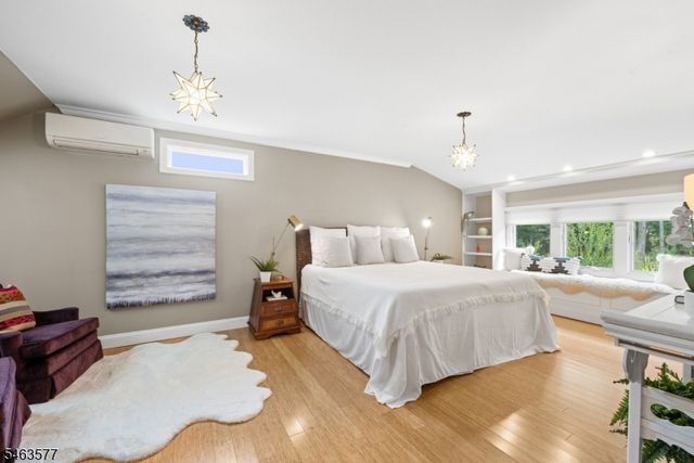 17 Floyd Rd, Verona Twp., NJ 07044