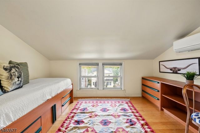 17 Floyd Rd, Verona Twp., NJ 07044