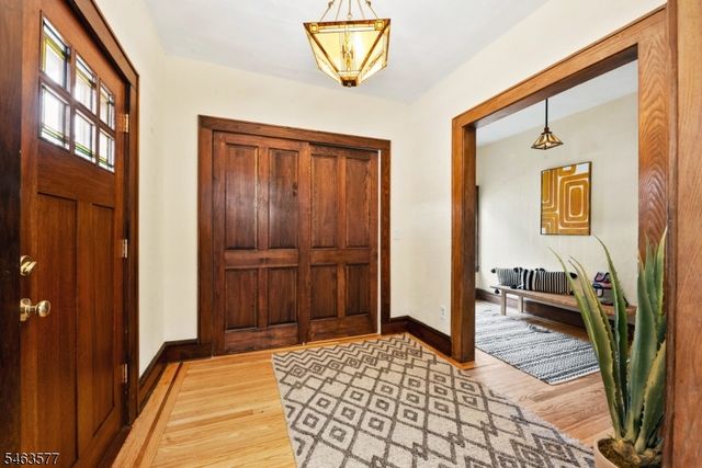 17 Floyd Rd, Verona Twp., NJ 07044